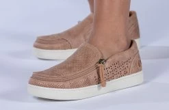 Brand new 🔔 BILLY Footwear 👩 Women's Nude BILLY Perf Lows ❤️ 16 Brand new 🔔 BILLY Footwear 👩 Women's Nude BILLY Perf Lows ❤️ -BILLY Footwear sale BW21122 260 studio standing 2 940x614 f635c697 e638 4dfb ac80 55b2ecc05961