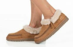 Best Pirce ⭐ BILLY Footwear 👩 Women's Chestnut BILLY Cozy Slippers 👏 -BILLY Footwear sale BW22446 250 studio standing 1 940x614 37b0b60b 1cda 43b2 9a3c 029df60bc114